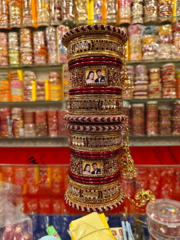 Famous Lahthi – Mehroon Photo Customized Lac Bridal Chudi Set