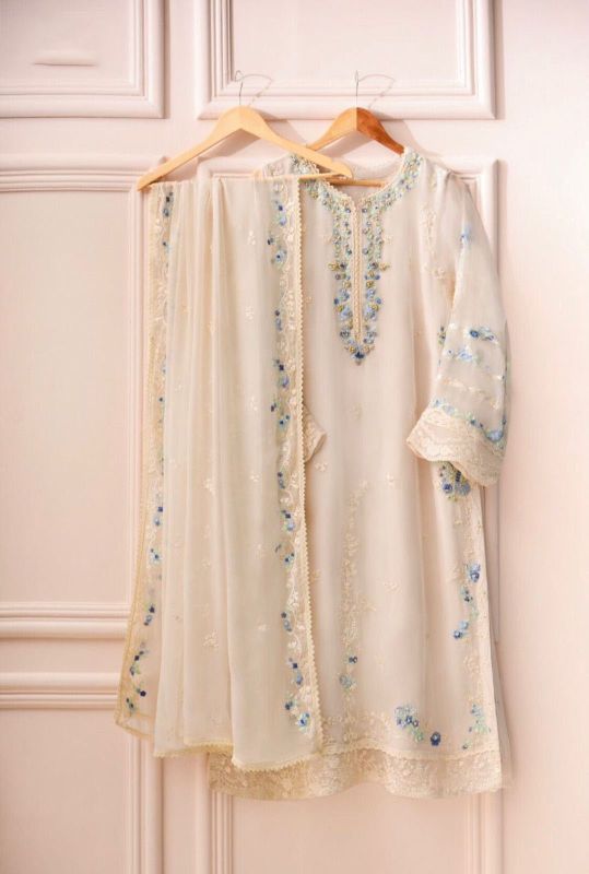 Chiffon shirt with Silk trouser