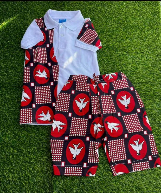 POLO BLANC AVEC NUILI PEND ROUGE