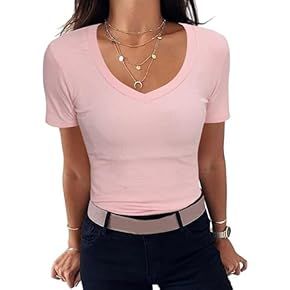 2. Les T-shirts Basiques et Tops