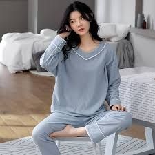 9. Les Pyjamas et Tenues Confortables