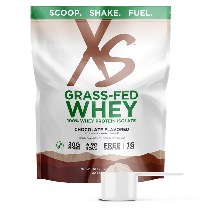 Protéine whey: TROUVEZ VOTRE POUVOIR AVEC LE WHEY À L'HERBE XS™ - Contient 30 grammes de protéines de lactosérum de qualité supérieure dérivées du lait de vaches nourries à l'herbe et 6,9 grammes de BCAA** pour aider à développer la masse musculaire maigre. *† Crémeux et délicieux sans colorants, arômes ou édulcorants artificiels, et sans charges, gluten et soja.