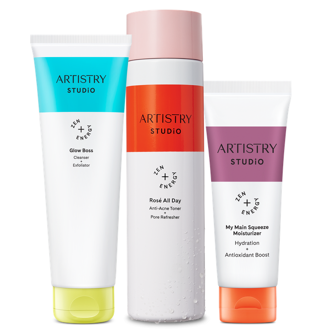 Artistry Studio Glow-Up

Une routine en 3 étapes pour une peau nette, fraîche et éclatante.

✔️ Contrôle l’excès de sébum
✔️ Aide à réduire les imperfections et les points noirs
✔️ Hydrate et illumine la peau
✔️ Idéal pour les peaux grasses et à tendance acnéique

🌿 Une peau plus lisse et plus lumineuse, chaque jour.