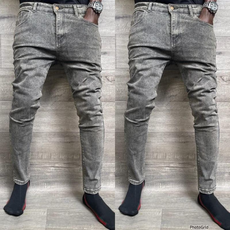 Lot De 3 Jeans Fashion
New Design
