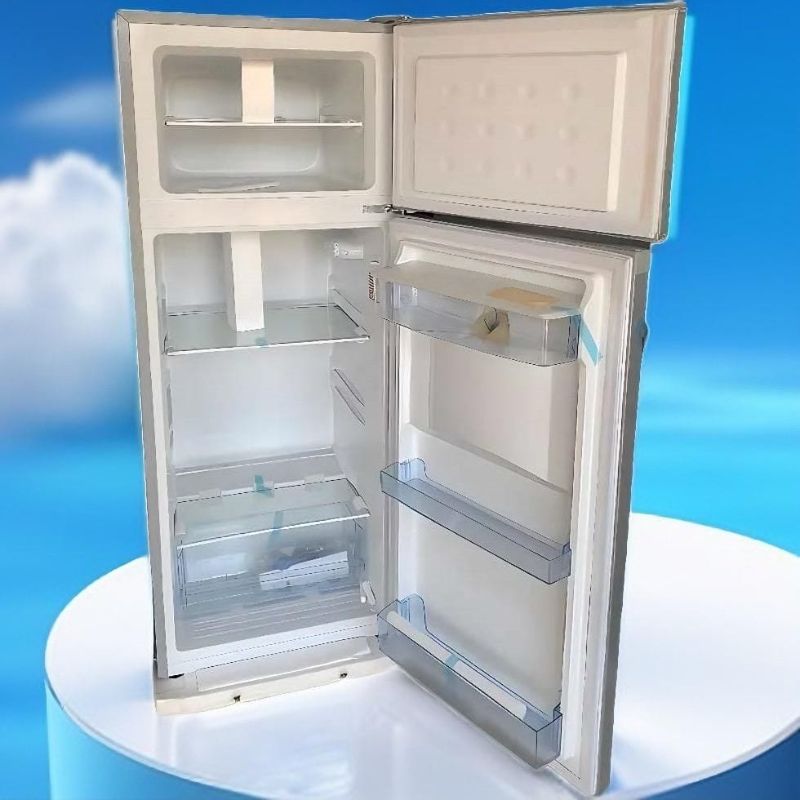 SMART TECHNOLOGY Réfrigérateur 2 Battants
STR-300WH - 230L - Gris