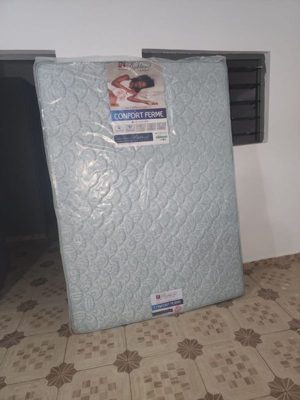 Richbond Confort Ferme
Matelas Non Pliable