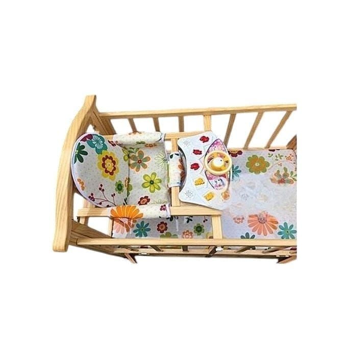 Berceau Bébé Avec Roulette + Table à Manger
En Bois