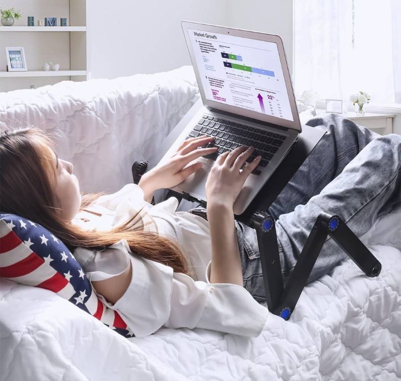 SUPPORT ORDINATEUR PORTABLE AVEC SYTEMME DE REFROIDISSEMENT