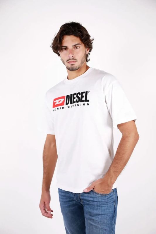 T-shirt Diesel COTON
SUPER