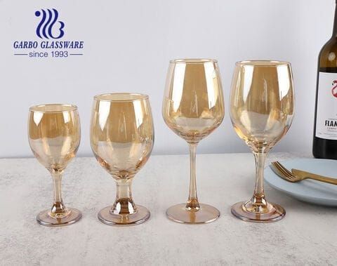 CARTON DE COUPE DE MARQUE DE 6 VERRES
BOIRE A LAISE