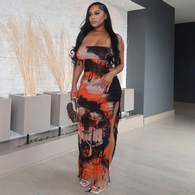 ROBE LONGUE MOULANTE
TOP FEMME