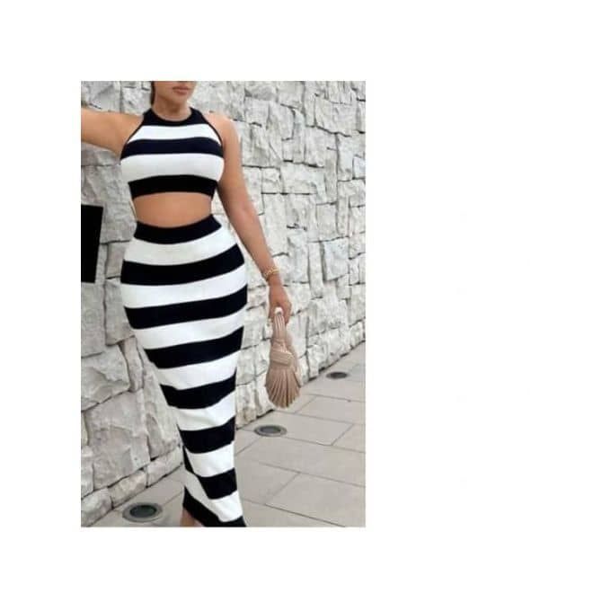 Complet Jupe Avec Haut 
Blanc-Noir