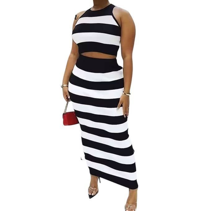 Complet Jupe Avec Haut 
Blanc-Noir