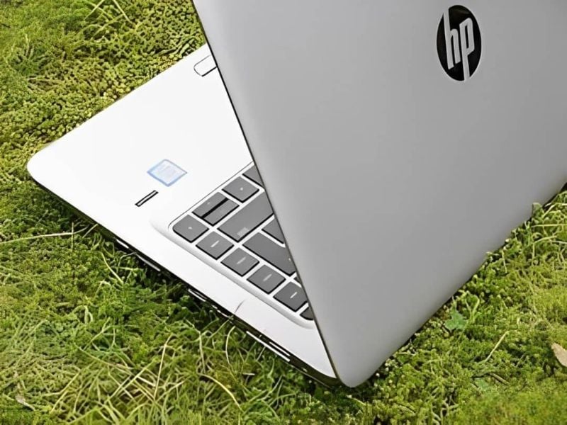 HP Elitebook 840 G3 CORE i5
Modèle professionnel