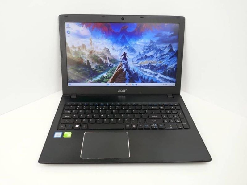 Acer Travelmate Pro
CORE i3