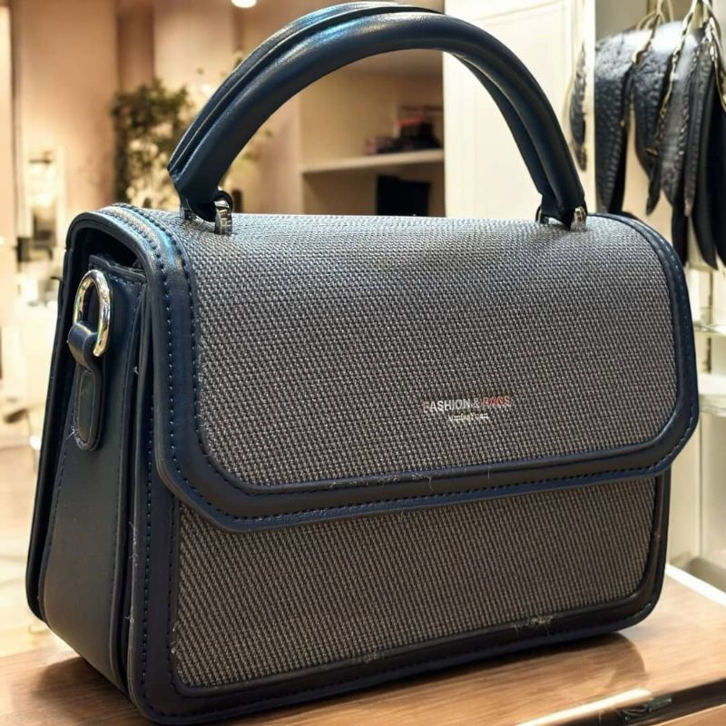 SAC FASHION & BAGS
Pour Femme