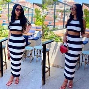 Complet Jupe Avec Haut 
Blanc-Noir