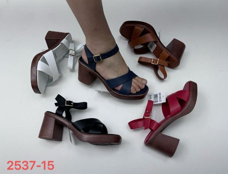 TALON POUR FEMME EN CUIR1