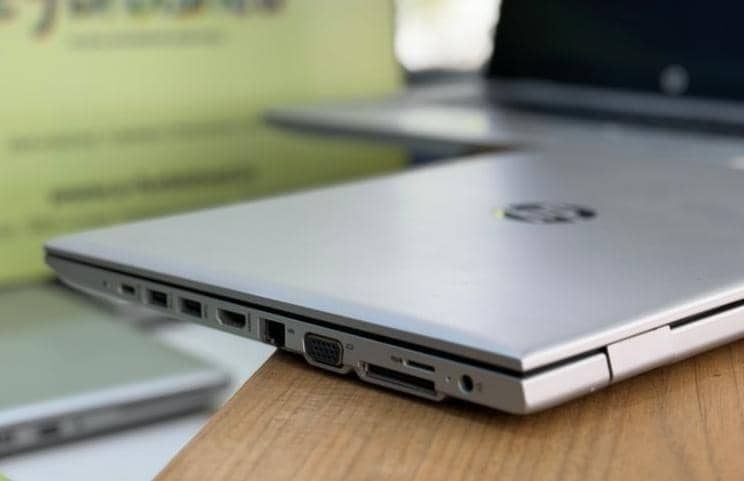 HP Probook 640G5 - CORE I5 - 8EME génération Modèle professionnel.
8Go RAM, Plus de 256Go SSD de Disque dur intégré