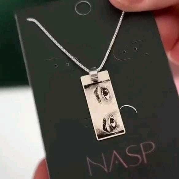 EYE'S SKETCH NECKLACE