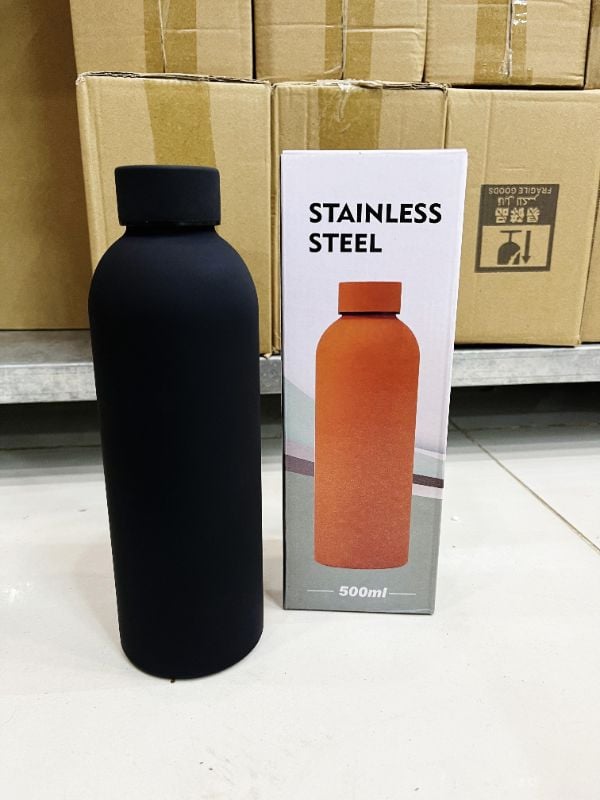 CUSTOMIZED WATER BOTLE