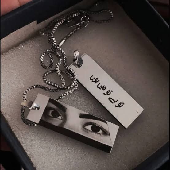 EYE'S SKETCH NECKLACE