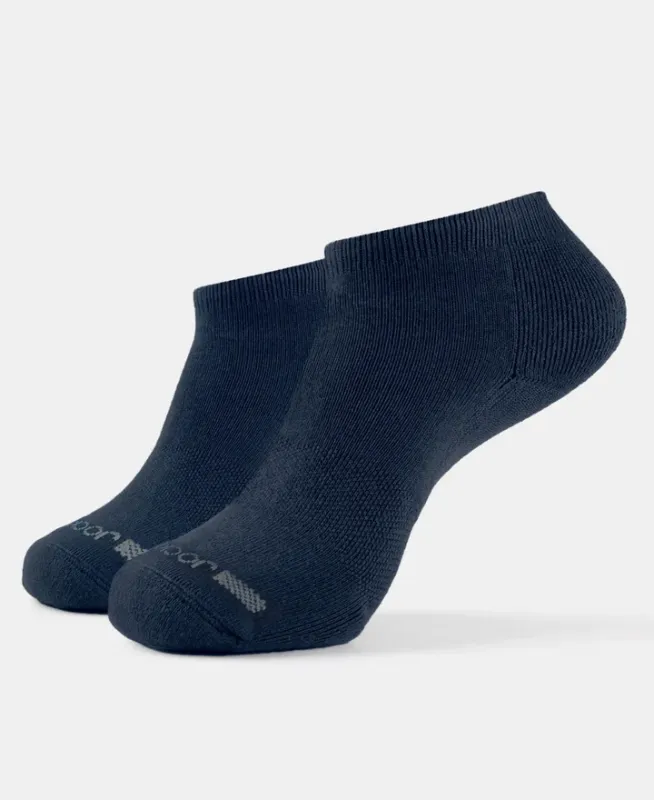 #7605 Compact Cotton Elastane Stretch Low Show Socks with StayFresh Treatment Menswear Accessories