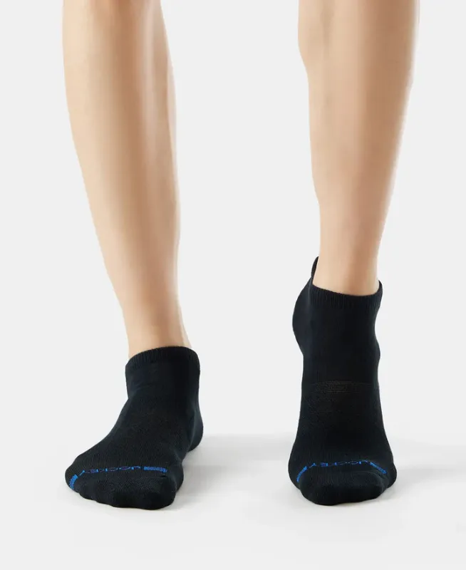 #7605 Compact Cotton Elastane Stretch Low Show Socks with StayFresh Treatment Menswear Accessories