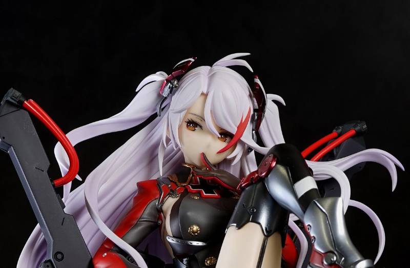 1/7 Azur Lane - Prinz Eugen