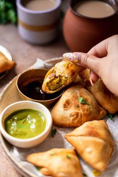 12 Piece Aloo Samosa (Frozen)