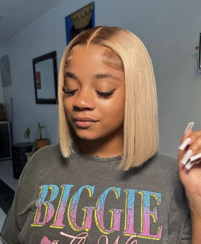 Pose Lace fante au milieu avec baby hair