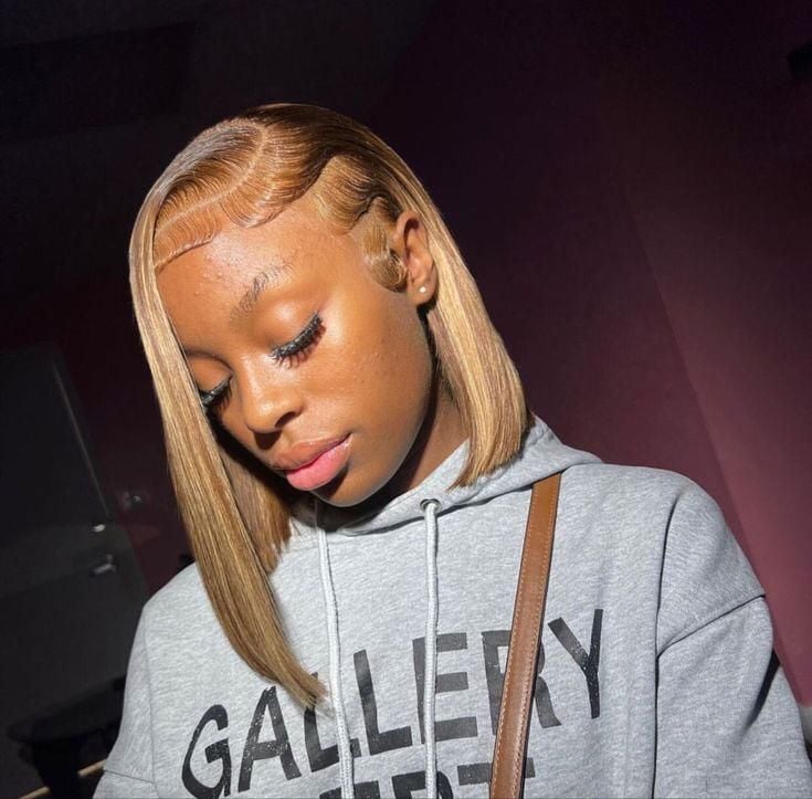 Pose Lace fente C avec baby hair