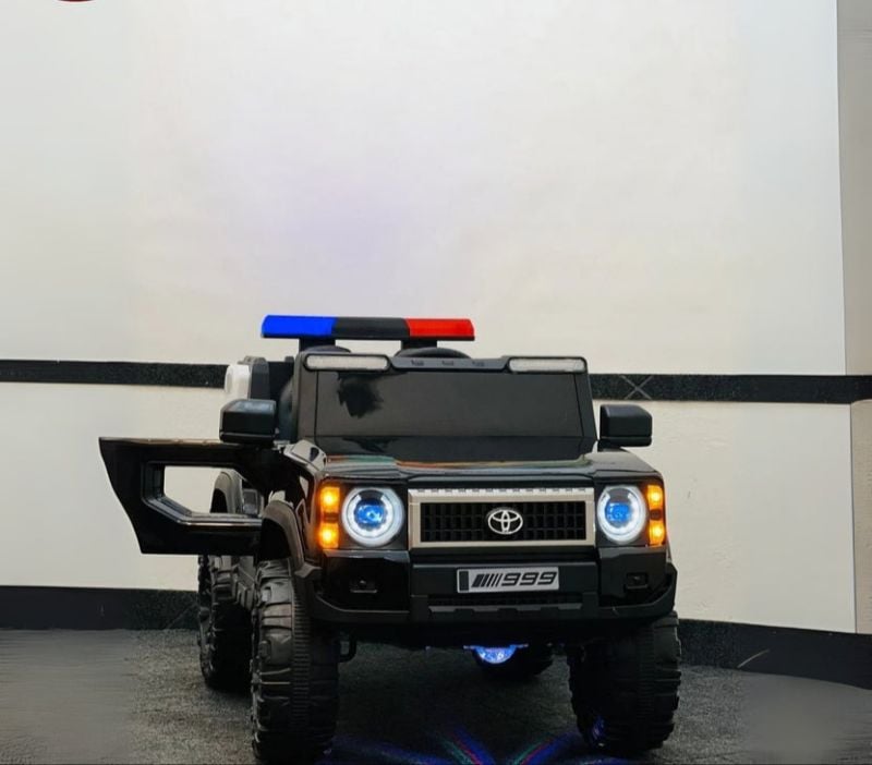 (8881) BIG SIZE JEEP