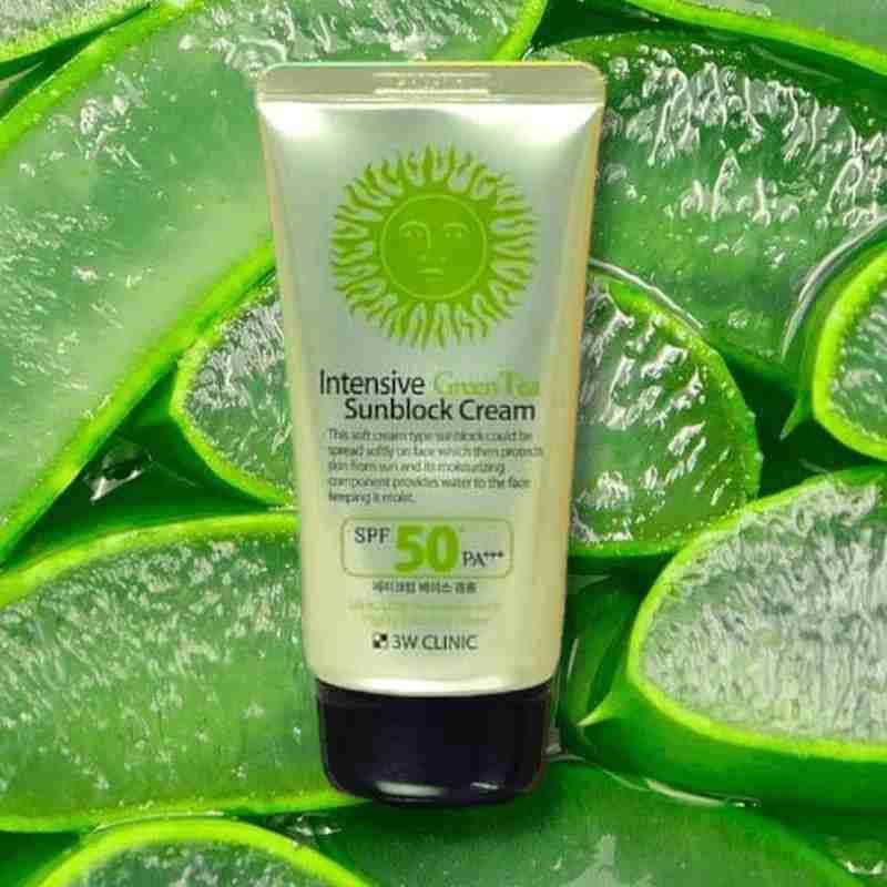 3W CLINIC INTENSIVE GREEN TEA SUNBLOCK CREAM SPF 50+PA+++ (70ML)