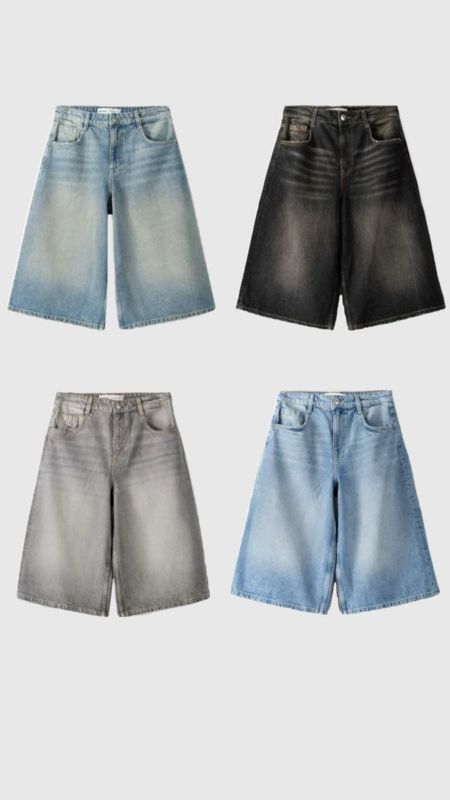 Baggy denim shorts