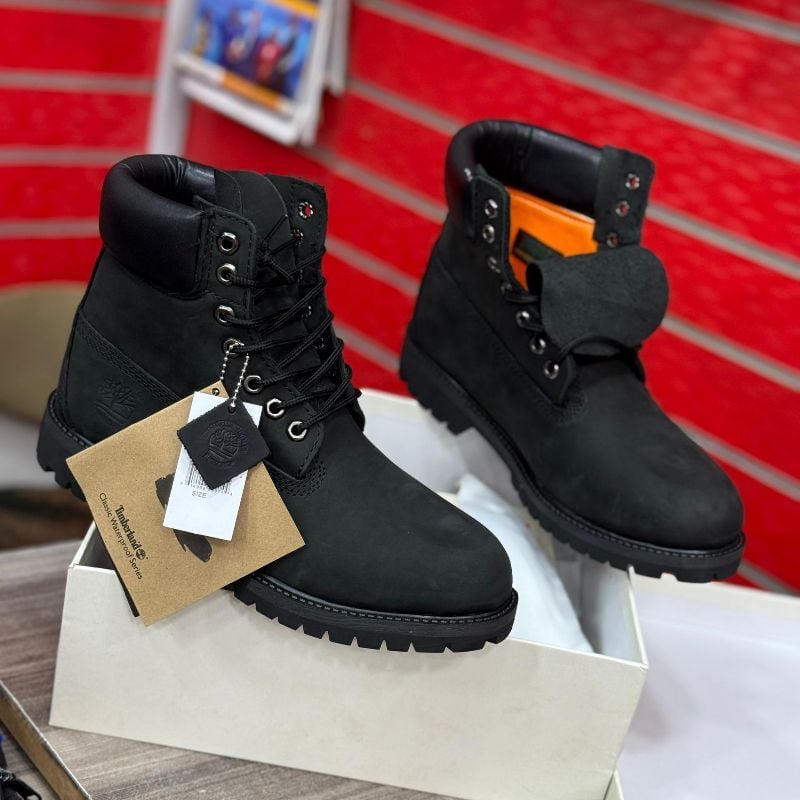 Timberland noir Classique Originale – L’Incontournable