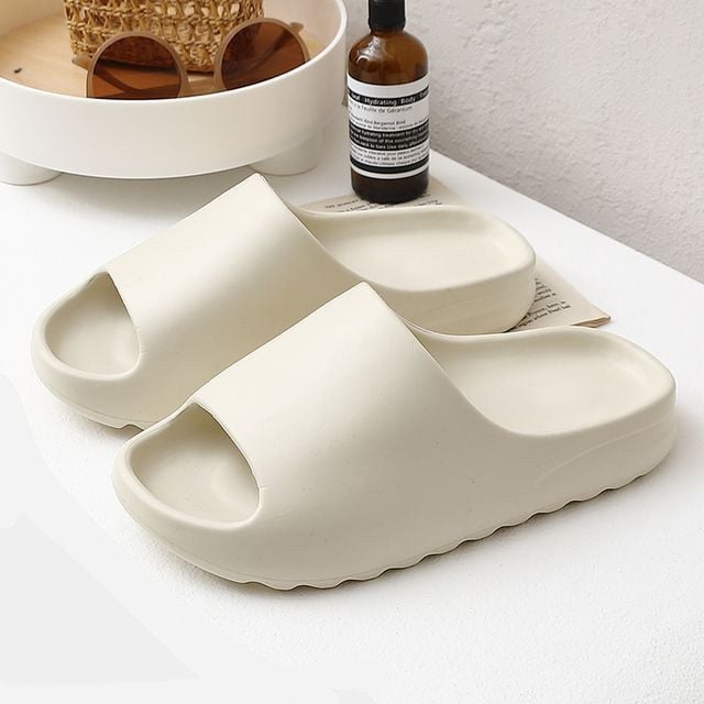 🩴 Claquettes Confort Luxe – Style Minimaliste