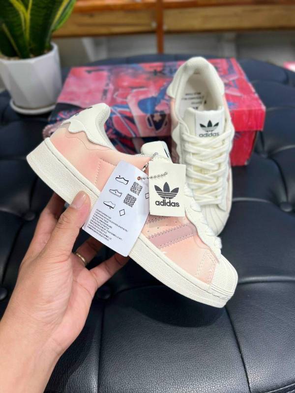 Sò Chảy Sữa Adidas (hồng, xanh)