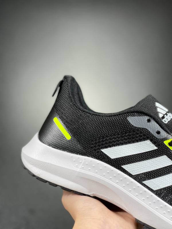 Adidas Thể Thao 2023