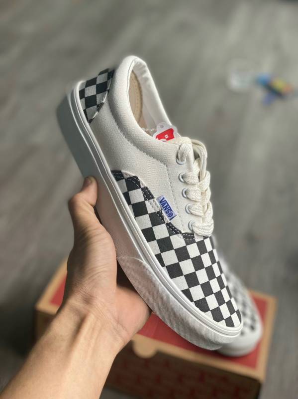 Vans Caro Dây