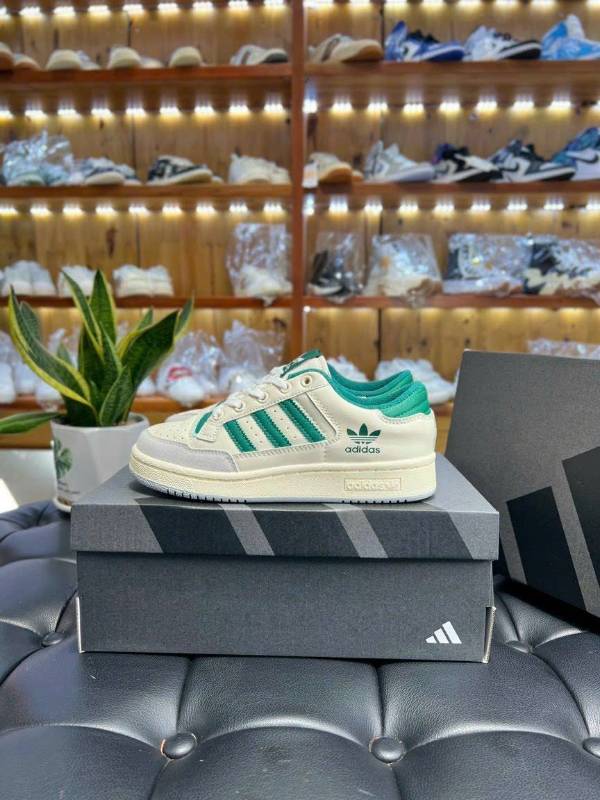 Adidas Forum