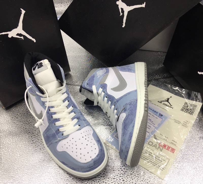 Jordan Hyper Royal Xanh loang