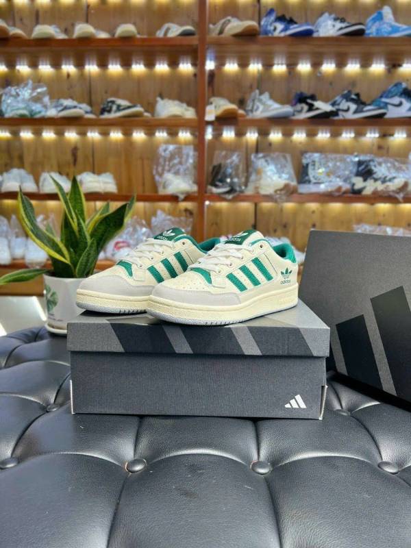 Adidas Forum