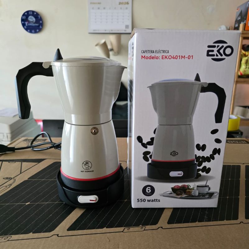 📦 *Cafetera eléctrica EKO*