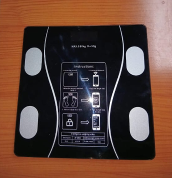 BÁSCULA DIGITAL CORPORAL