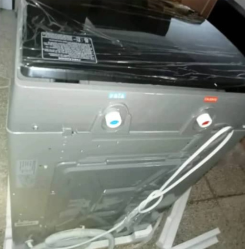 LAVADORA AUTOMÁTICA 11KG ROYAL