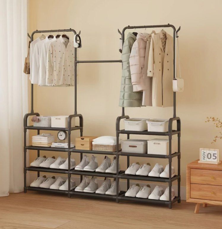 Porte-chaussures, habits et organisateur