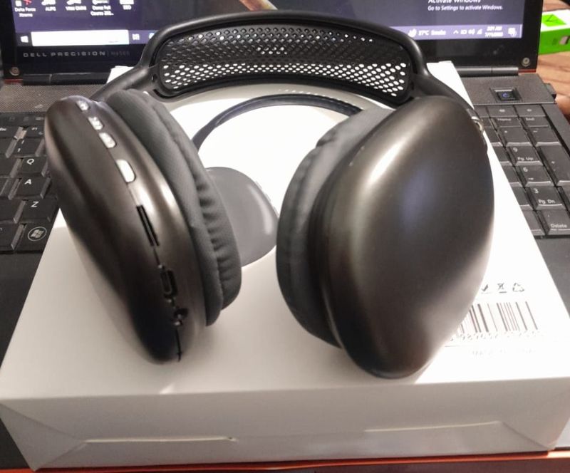 P9 Wireless Bluetooth Headphones with Mic