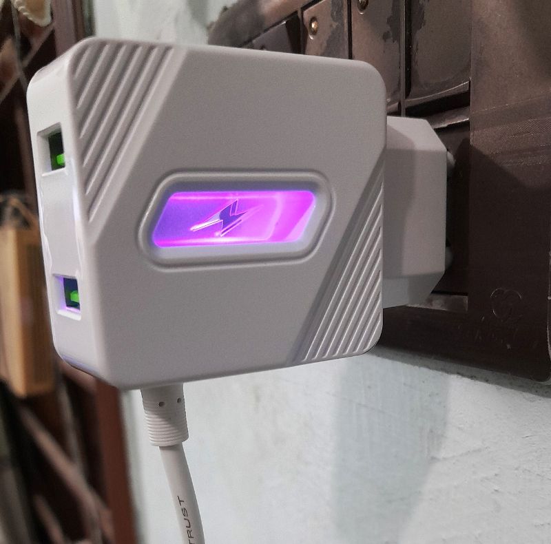 3-in-1 USB Wall Charger – 4.4A Fast Multi-Device Charging Hub