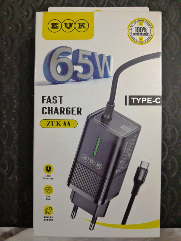 65W Fast Charger with Type-C Cable – PD Smart Charging Adapter